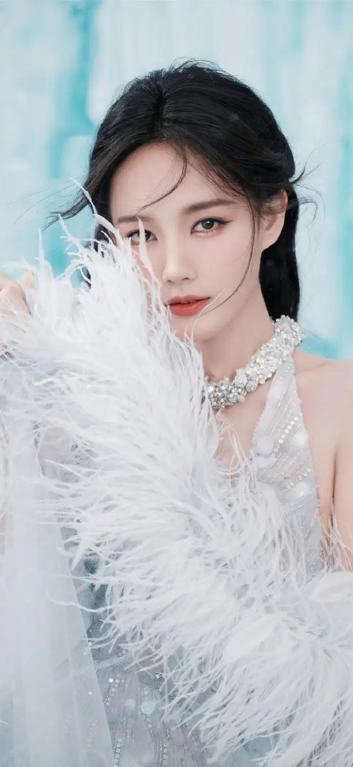 学生熬夜学习示意图