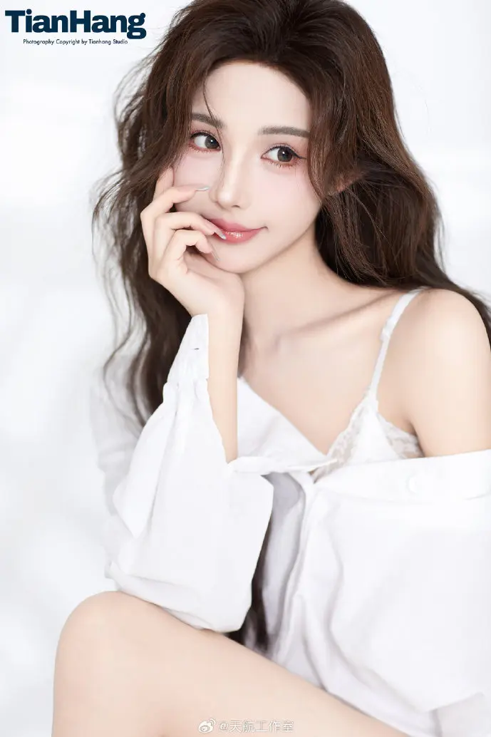 崔子格作品版权数据对比